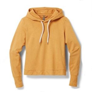 Vuori Halo Essential Hoodie